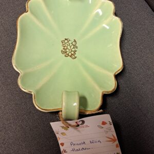 Vakkert mintfarget vintage fat med gulldekor, stemplet Arnold Wiig Halden